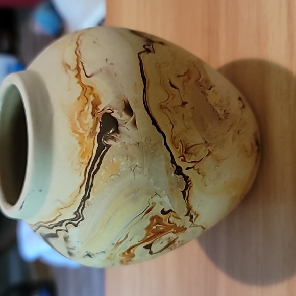 Nemadji Pottery Vase - Picture 4 of 6